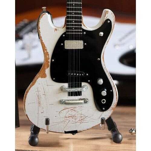 Axe Heaven Johnny Ramone Signature 1965 Mosrite Ventures II Mini